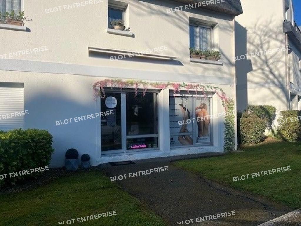 Location local commercial 38 m² non divisibles