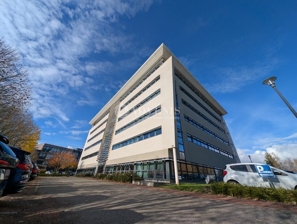 Location bureaux 96 m² non divisibles