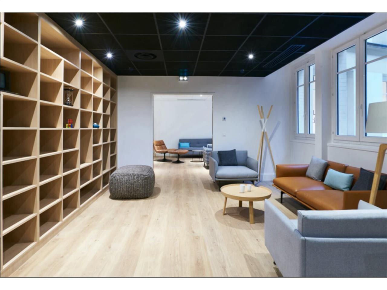 Location bureaux 2074 m² non divisibles