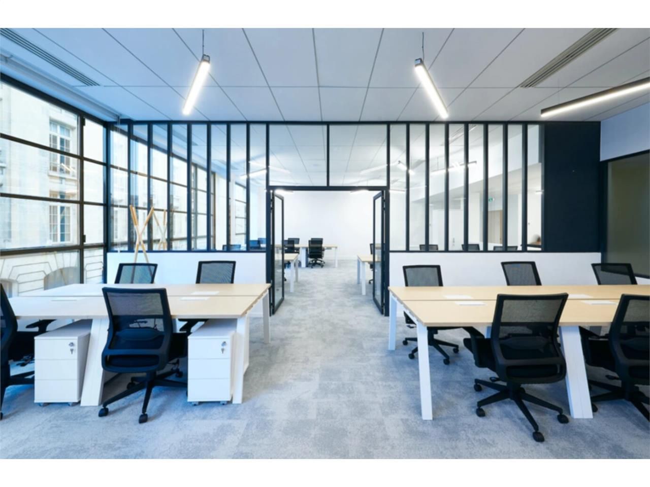 Location bureaux 843 m² non divisibles