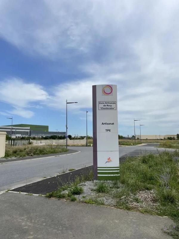 Vente terrain 56000 m² divisibles à partir de 1400 m²