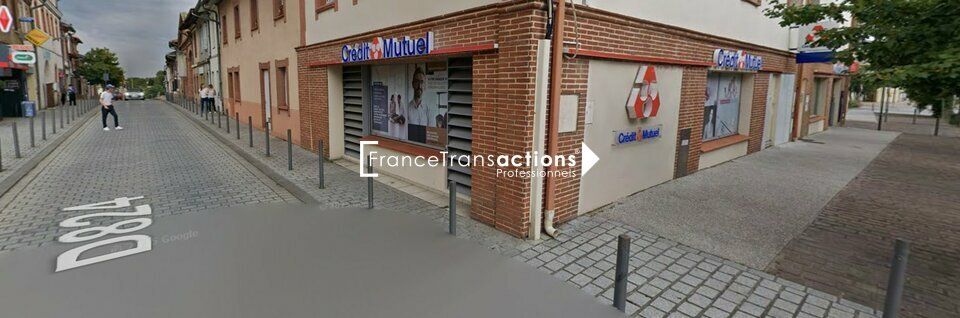 A LOUER LOCAL COMMERCIAL 180 m² CENTRE-VILLE LEGUEVIN