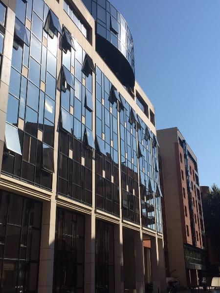 Location bureaux 593 m² divisibles à partir de 103 m²