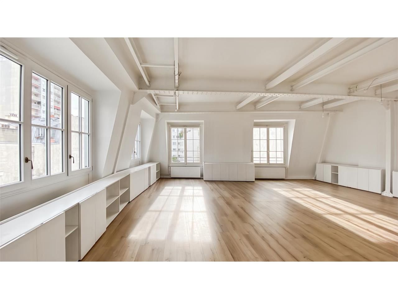 Location bureaux 133 m² non divisibles