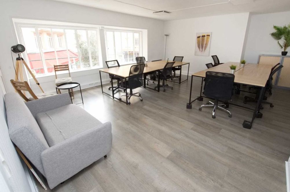 Location bureaux 98 m² non divisibles