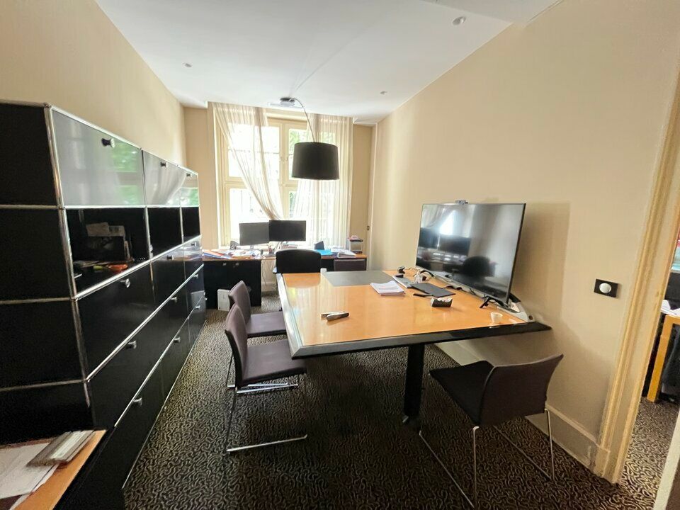 À LOUER – BUREAUX DE 217 m² – LYON 6&#7497; / BROTTEAUX – PARC TÊTE D'OR