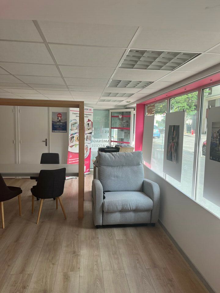 LOCATION - LOCAL COMMERCIAL 70 M² - CLERMONT-FERRAND SALINS