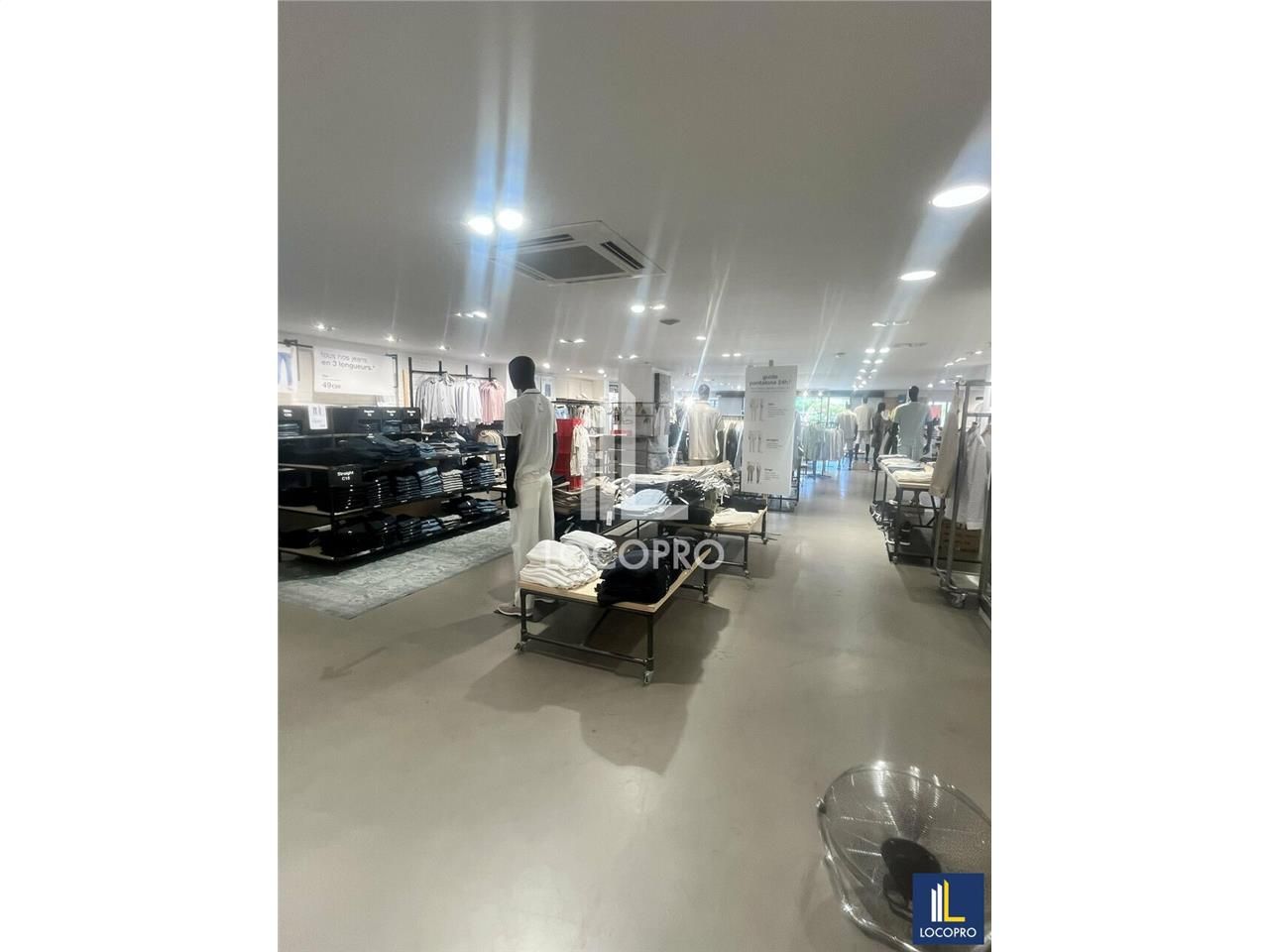 LOCAL COMMERCIAL DE 340 M² – RETAIL PARK DE VILLENEUVE-LOUBET