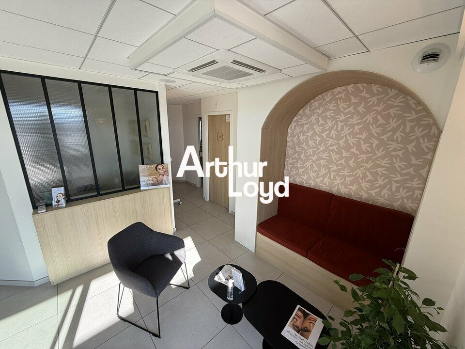 À vendre – 192 m² de Bureaux au dernier étage, avec terrasse privative de 170 m²