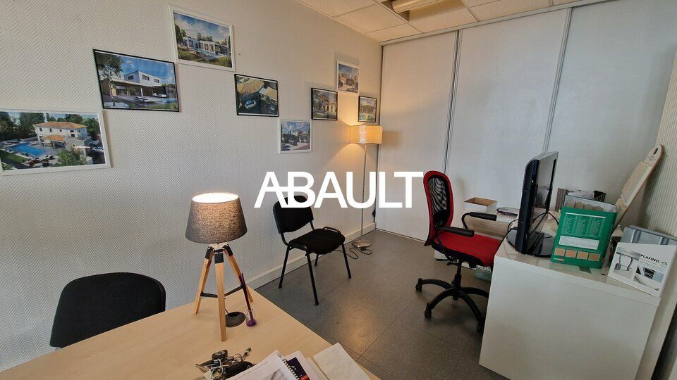 LOCAL COMMERCIAL A LOUER - ENVIRON 104M² - BLAGNAC