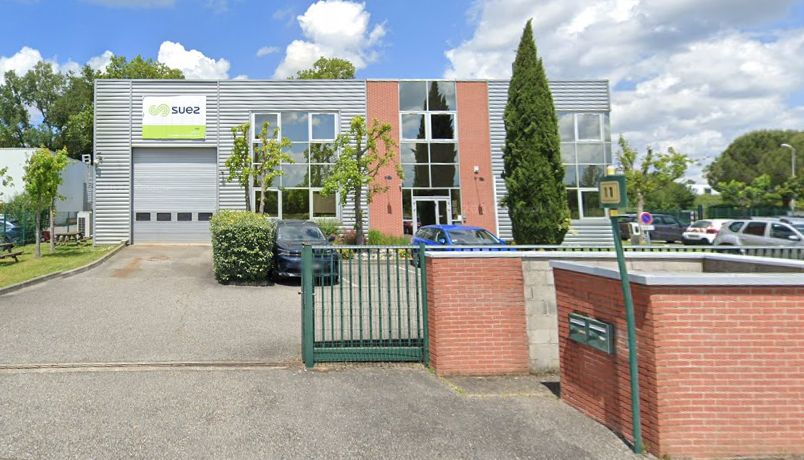 Location bureaux 817.00 m² à QUINT FONSEGRIVES