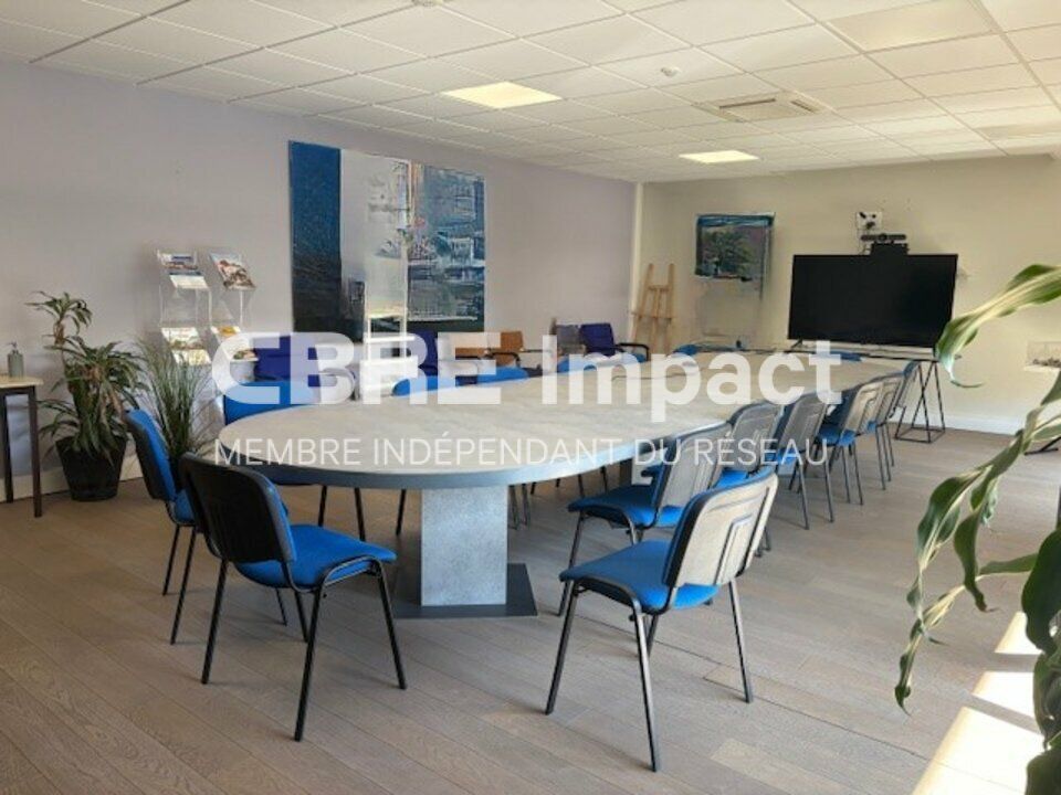 Location bureaux 307 m² non divisibles
