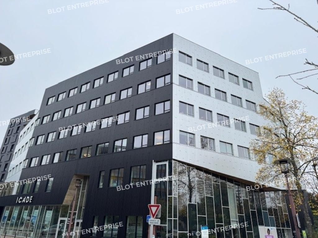 Location bureaux 2334 m² non divisibles