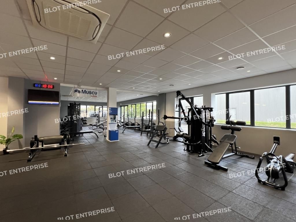 Location bureaux 802 m² non divisibles