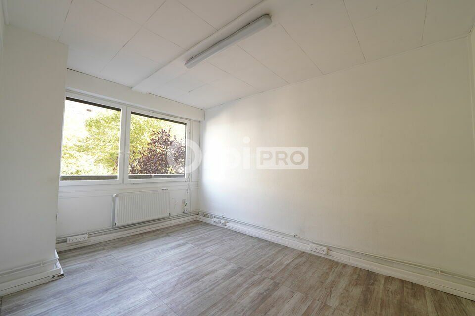 BUREAUX A LOUER - 75 m² - LYON 3