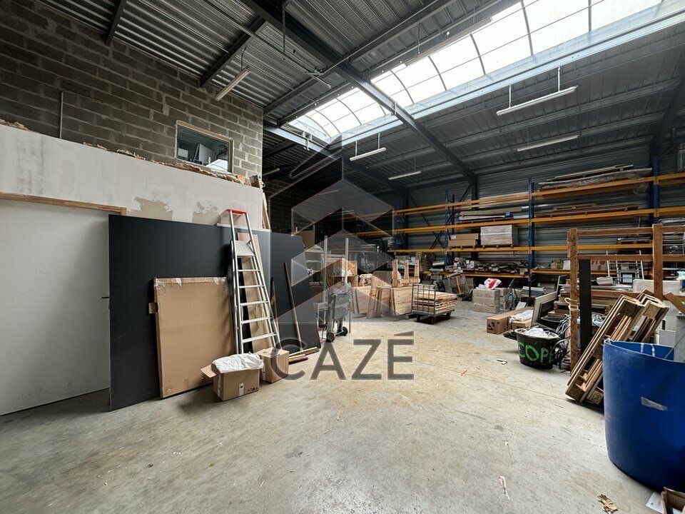 Location local d''activites 561 m² non divisibles