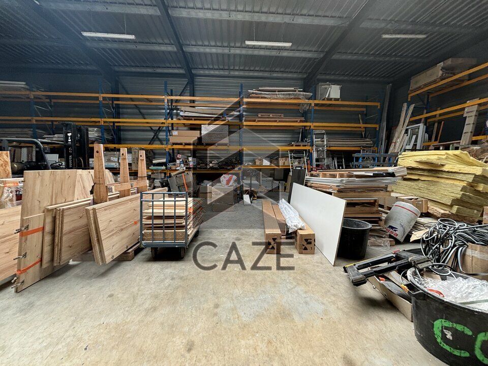 BATIMENT MIXTE - PROCHE ROCADE - A63