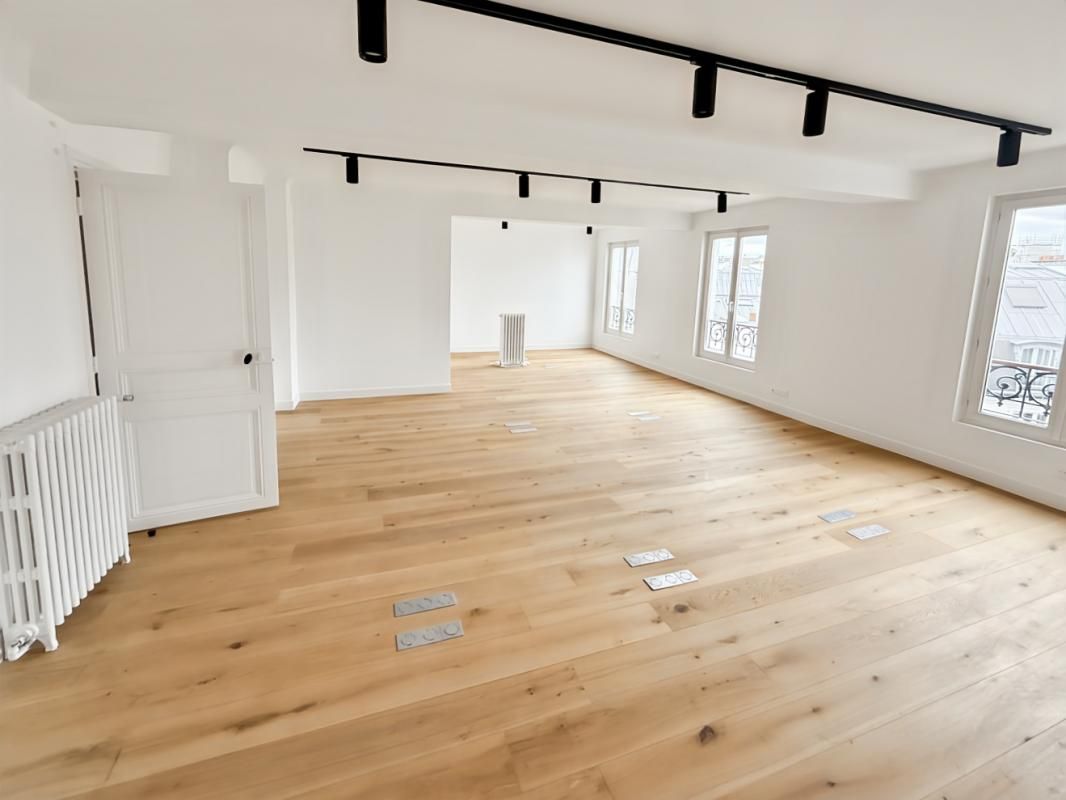 Location bureaux 158 m² non divisibles