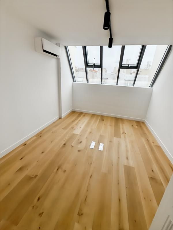 Location bureaux 158 m² non divisibles