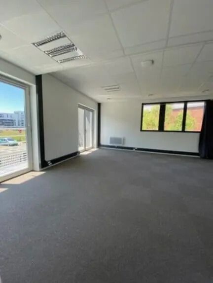 Location bureaux 394 m² non divisibles