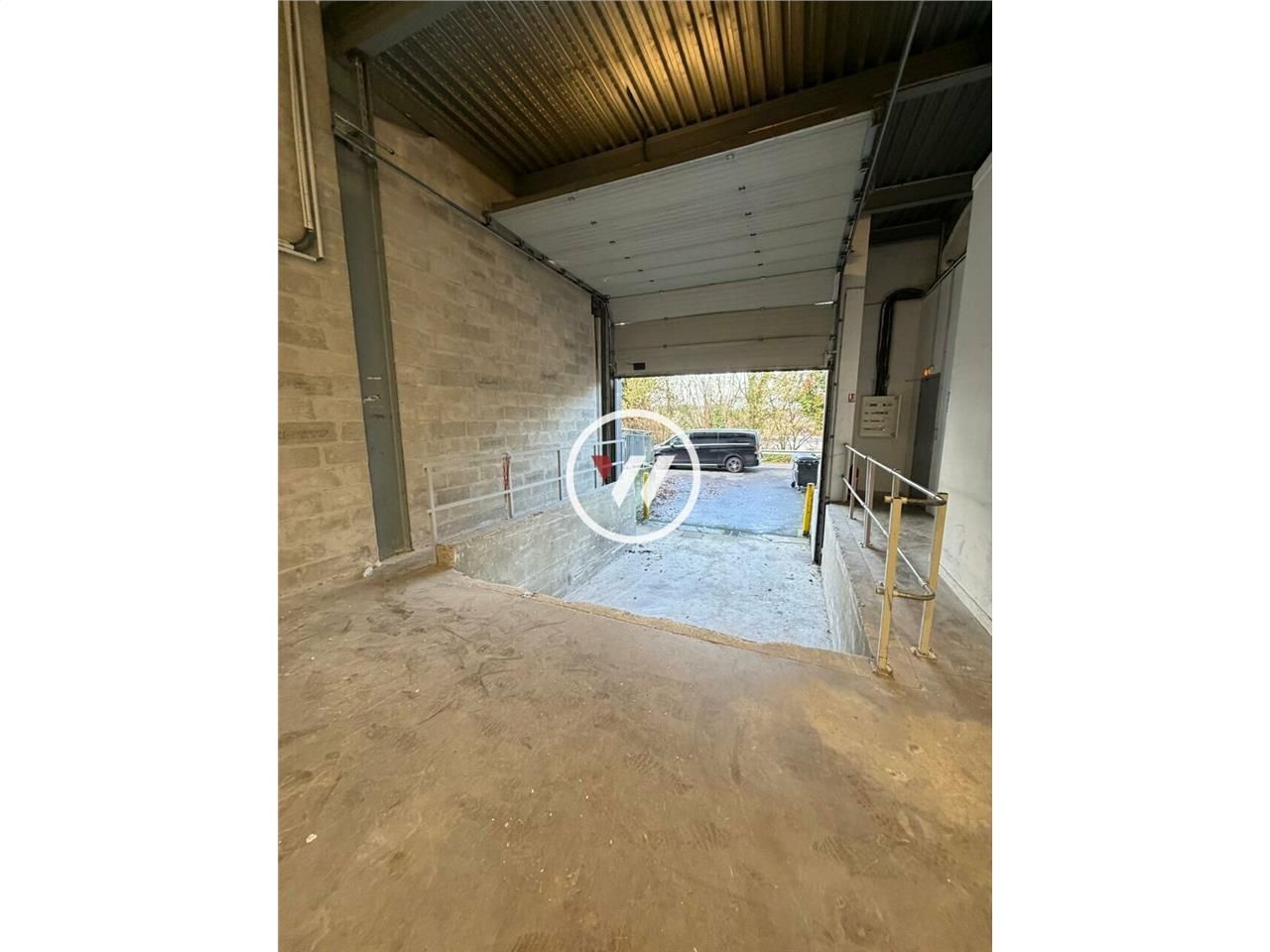 PRIX TRÈS ATTRACTIF!