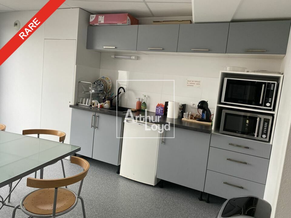 Bureaux à louer - COMBS LA VILLE 