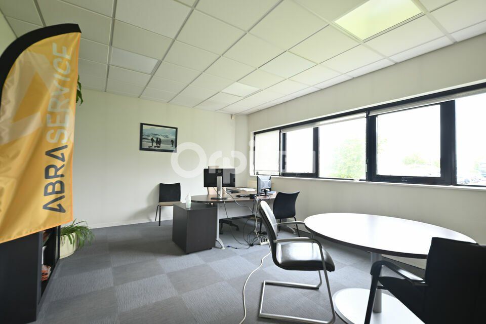BUREAUX A LOUER - 300 m² - SAINT MARCEL
