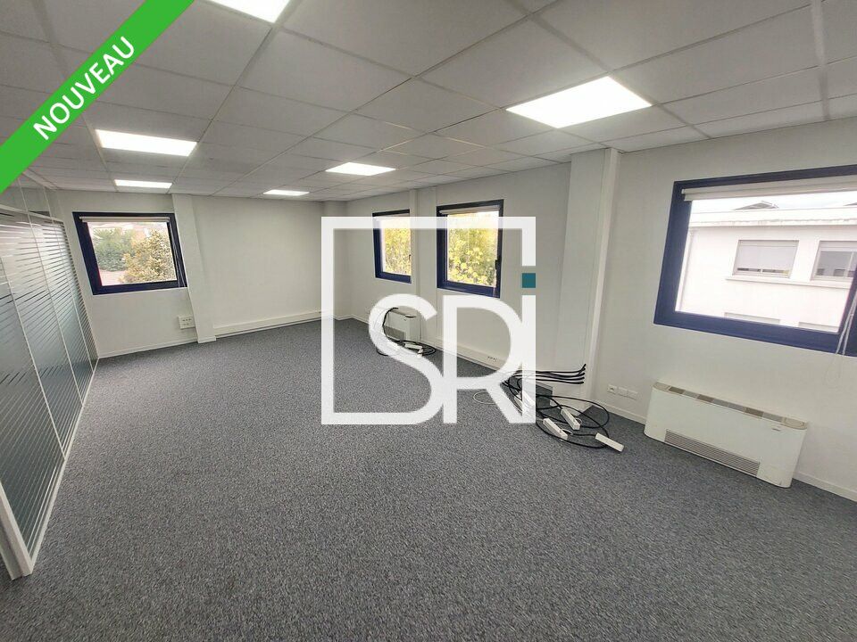 Location bureaux 120 m² non divisibles