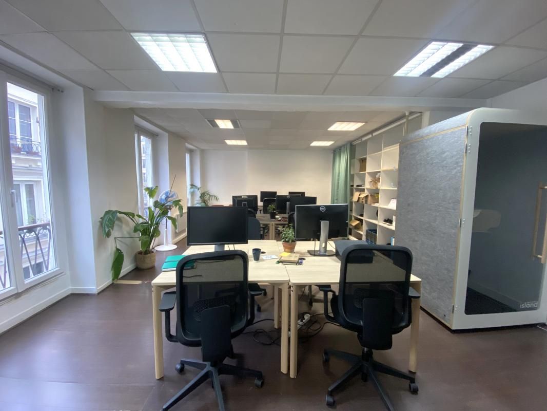 Location bureaux 77 m² non divisibles