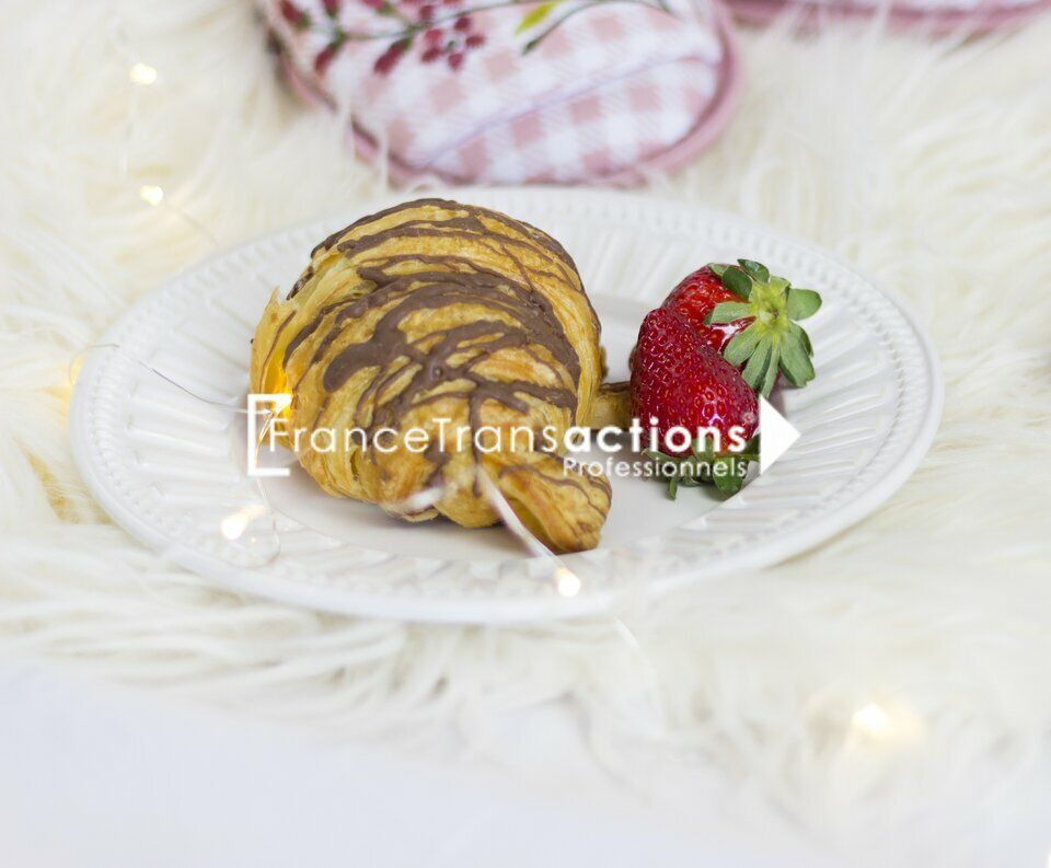 Location local commercial 1000 m² non divisibles