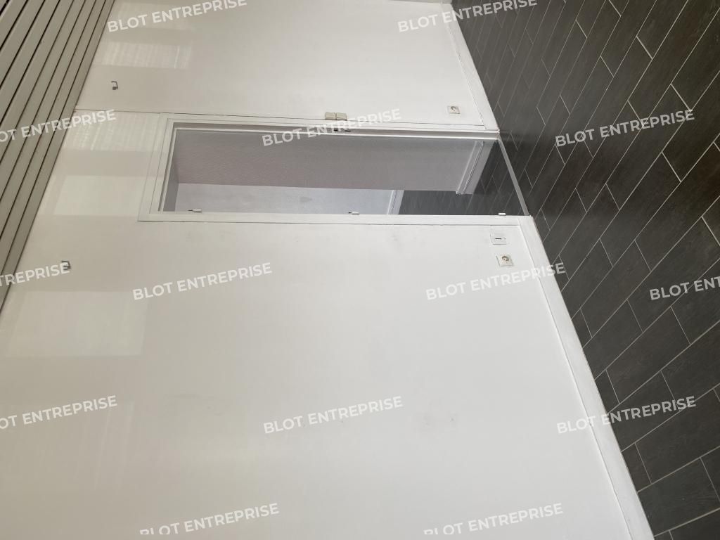 Vente local commercial 46 m² non divisibles