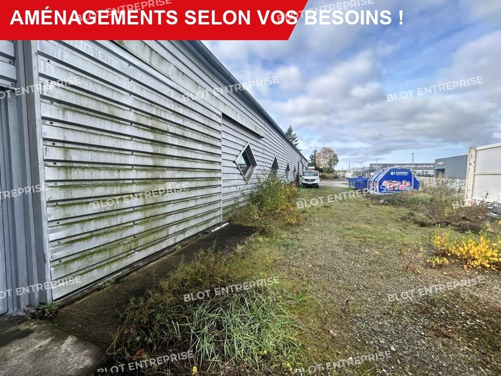 Location entrepôts 480 m² non divisibles
