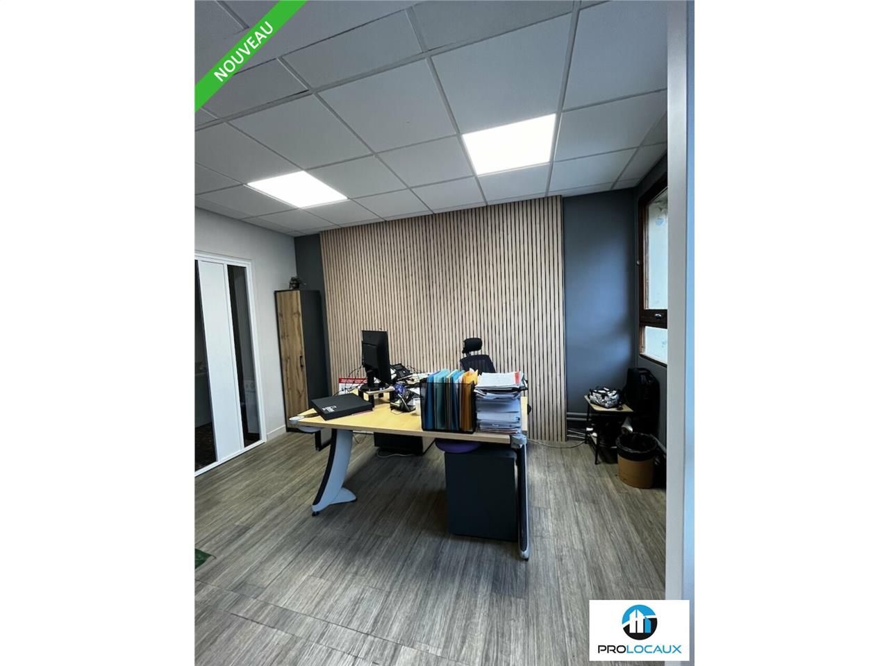 Vente local d''activites 3300 m² non divisibles