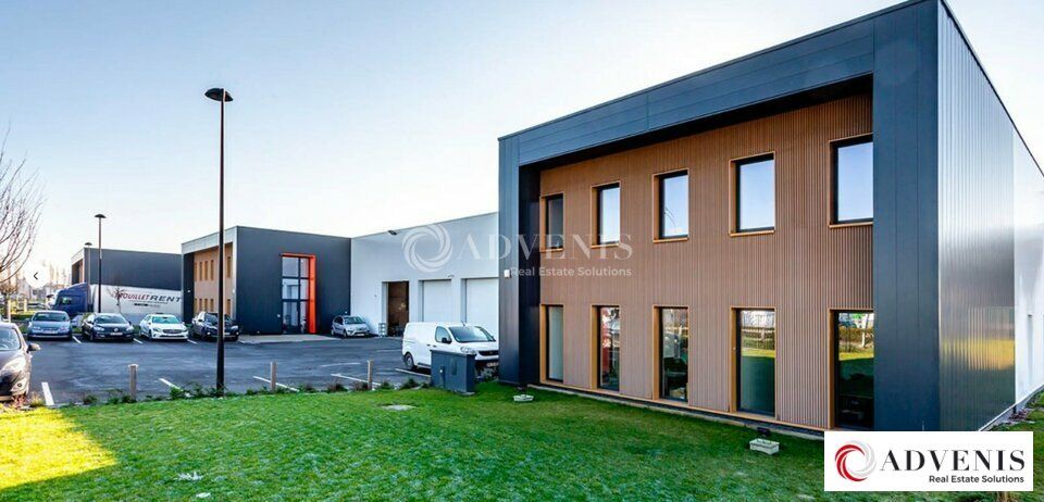 Location entrepot 517 m² non divisibles