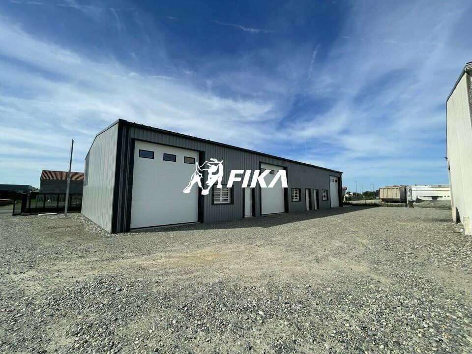 Location local d''activites 100 m² non divisibles