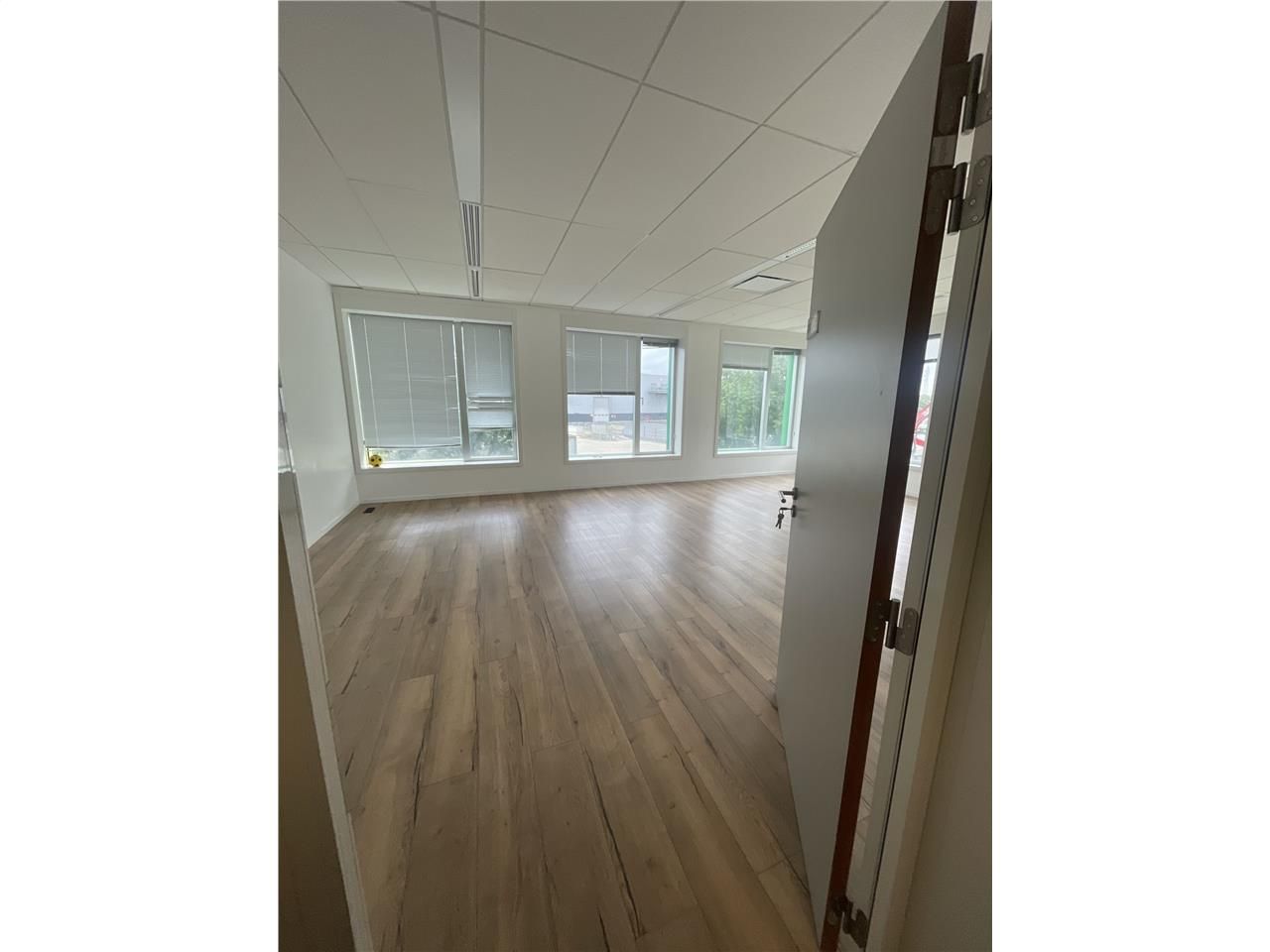 44 m² pour ce bureaux en location à Nanterre