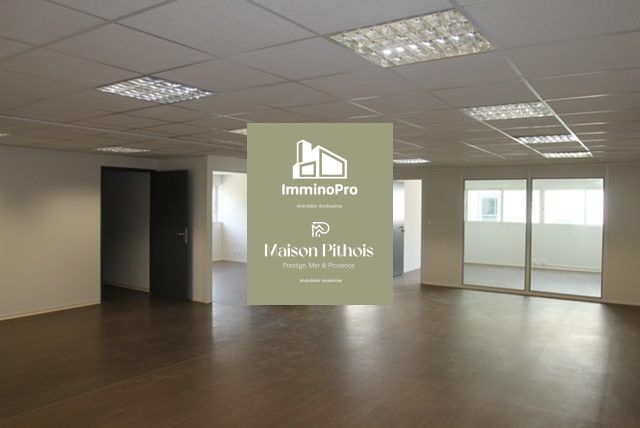 Location bureaux 140 m² à Gémenos