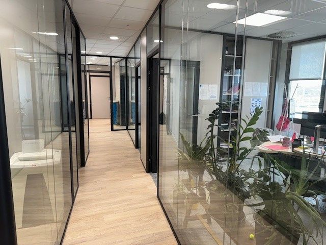Location bureaux 202 m² à Saint-Étienne