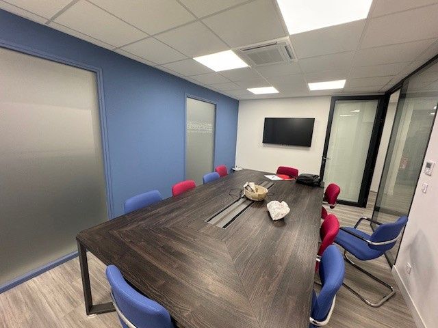 Vente bureaux 105 m² à Saint-Priest-en-Jarez