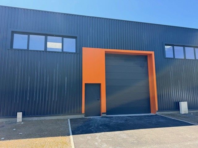 Location local 198 m² à Andrézieux-Bouthéon