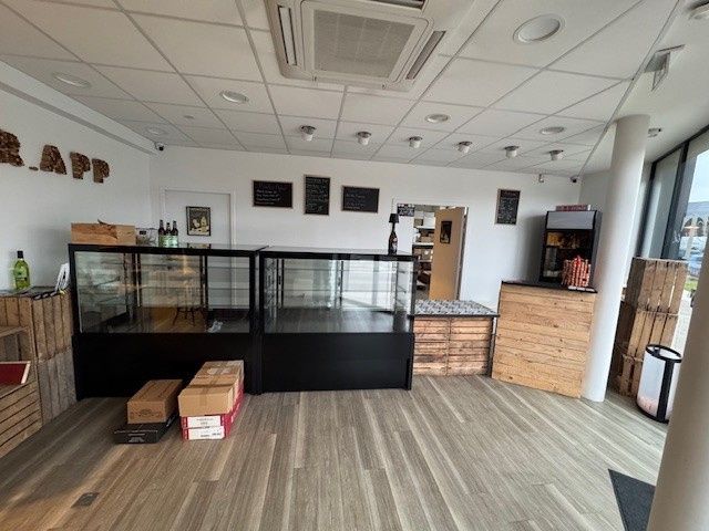 165 m² dispo à Saint-étienne