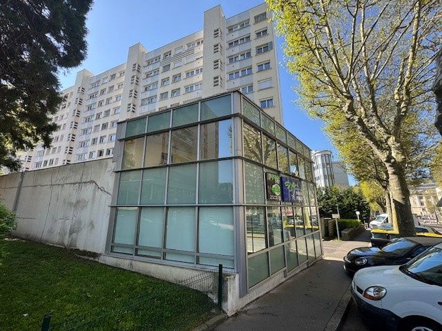 Vente bureaux 110 m² à Saint-Étienne