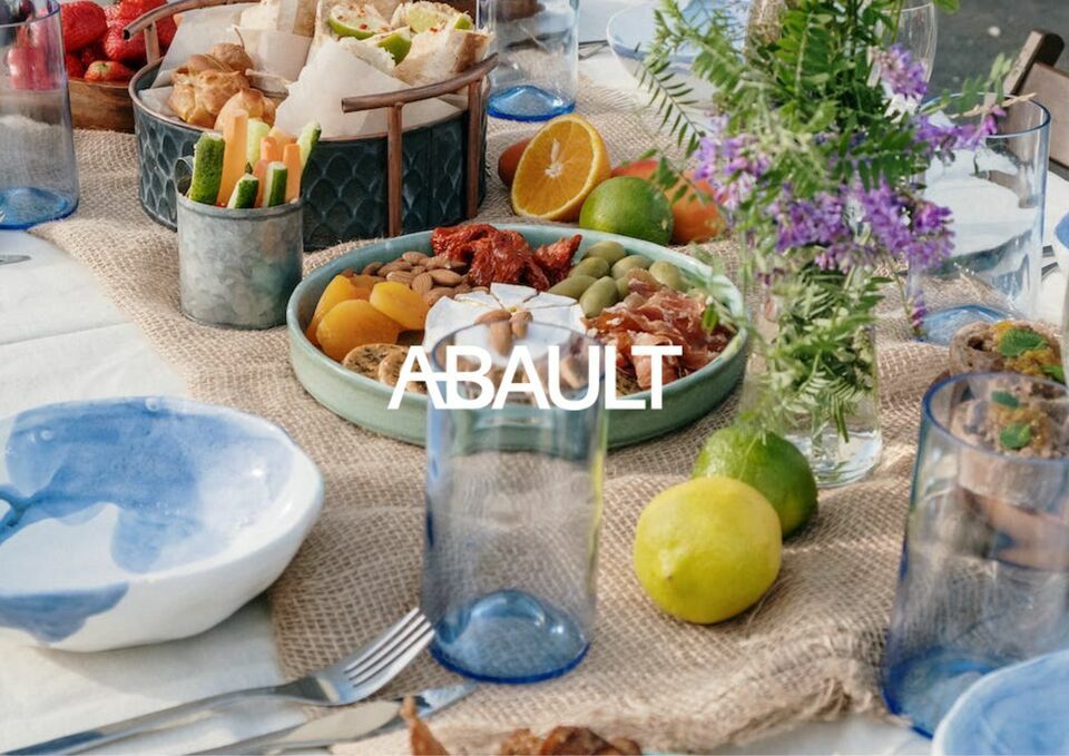 A VENDRE FONDS DE COMMERCE DE SALADERIE, POKE-BOWL D'ENVIRON 74 M2 LINÉAIRE VITRINE EXCEPTIONNEL DE 2 x 12 M DANS LE QUARTIER NOUVEAU SAINT ROCH - MONTPELLIER