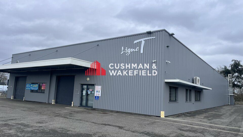 LOCAL D'ACTIVITES RECENT A LOUER