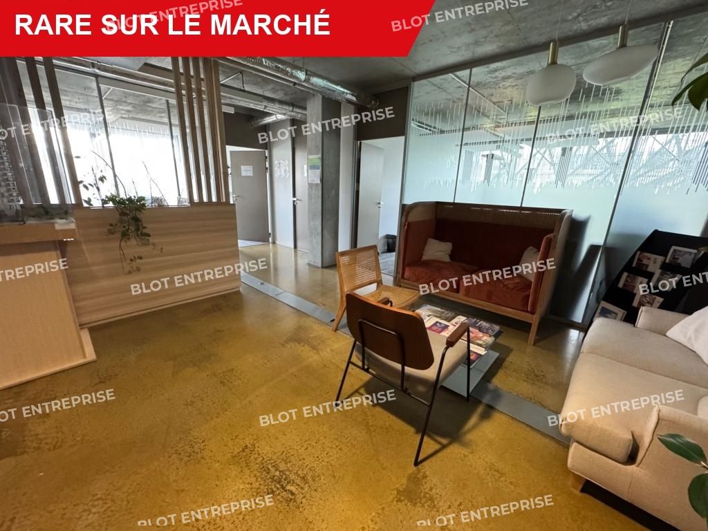 Location bureaux 643 m² non divisibles