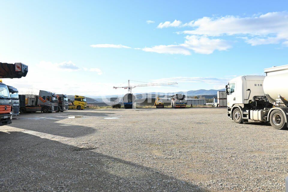 Location terrain 1500 m² divisibles à partir de 500 m²