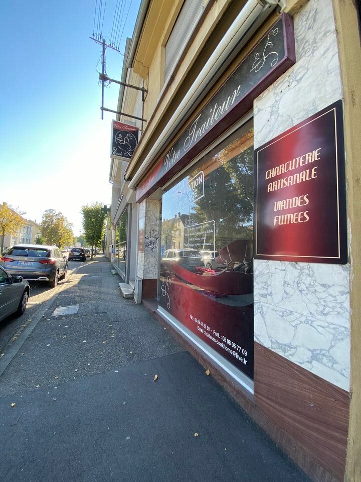 Location local commercial 43 m² non divisibles