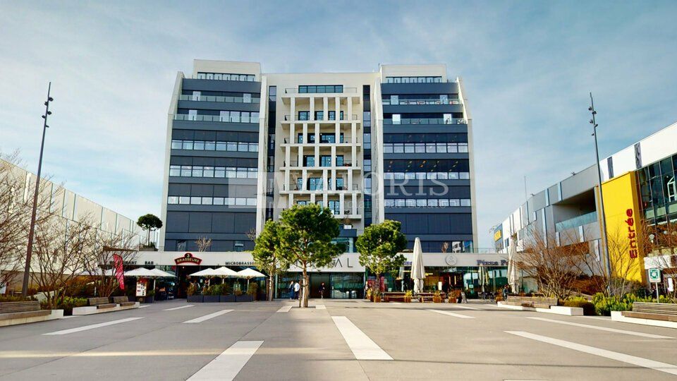 289 m² pour ce bureaux en location à Venissieux