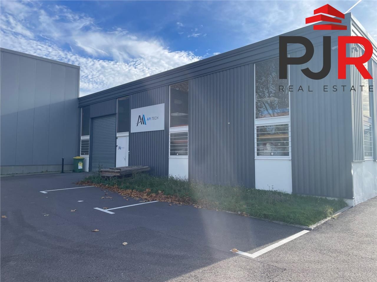 Location local d''activités 645 m² à Seichamps