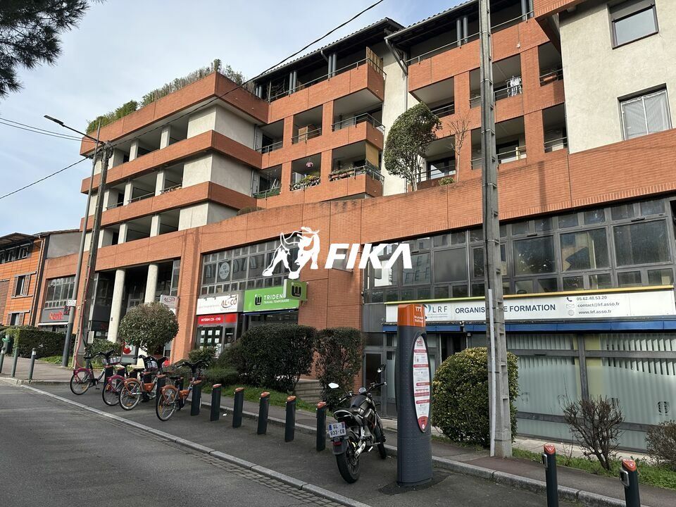 Location bureaux 60 m² non divisibles